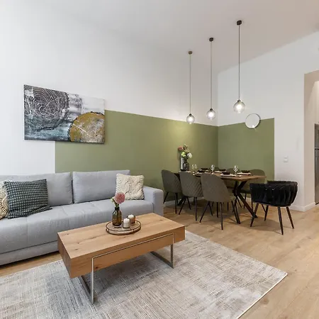 Izabella66 Apartmán *