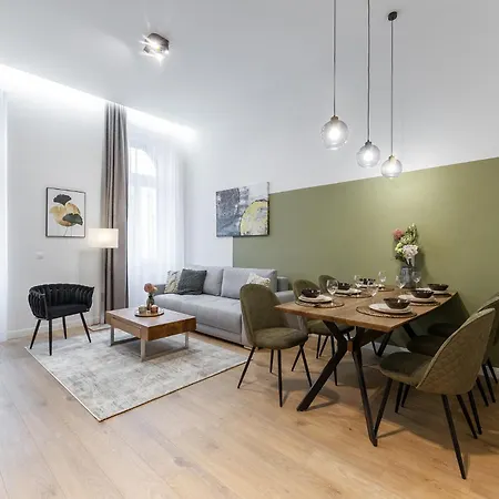 Izabella66 * Budapešť